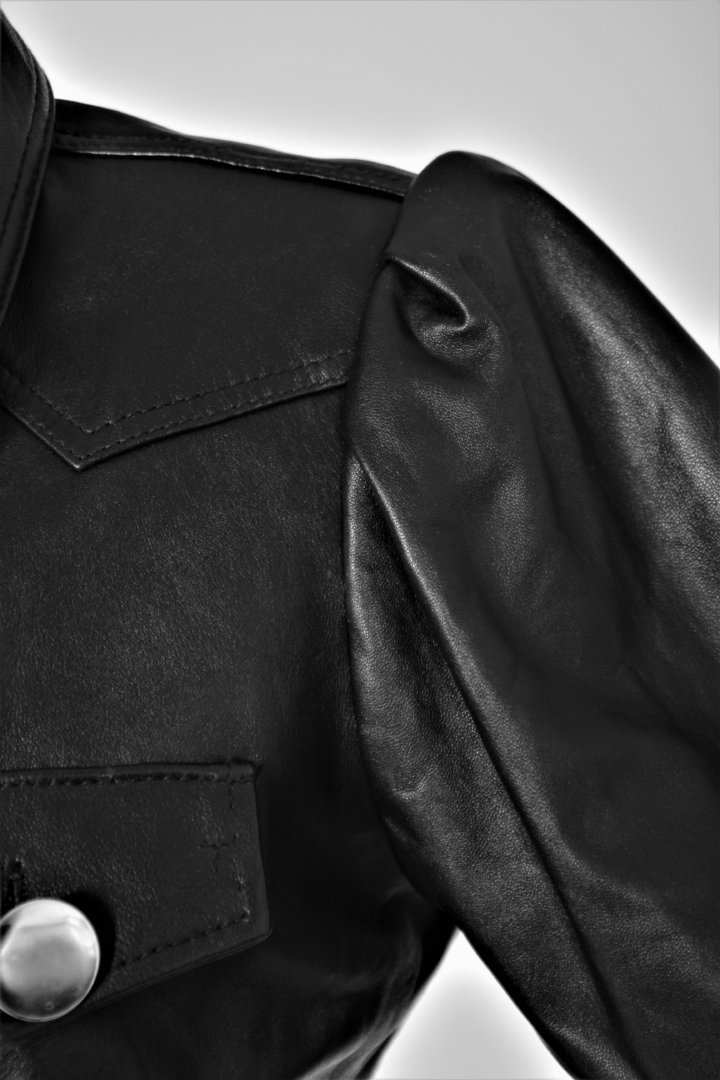 Leren blouse ECHT leer met pofmouwen elegant in zwart