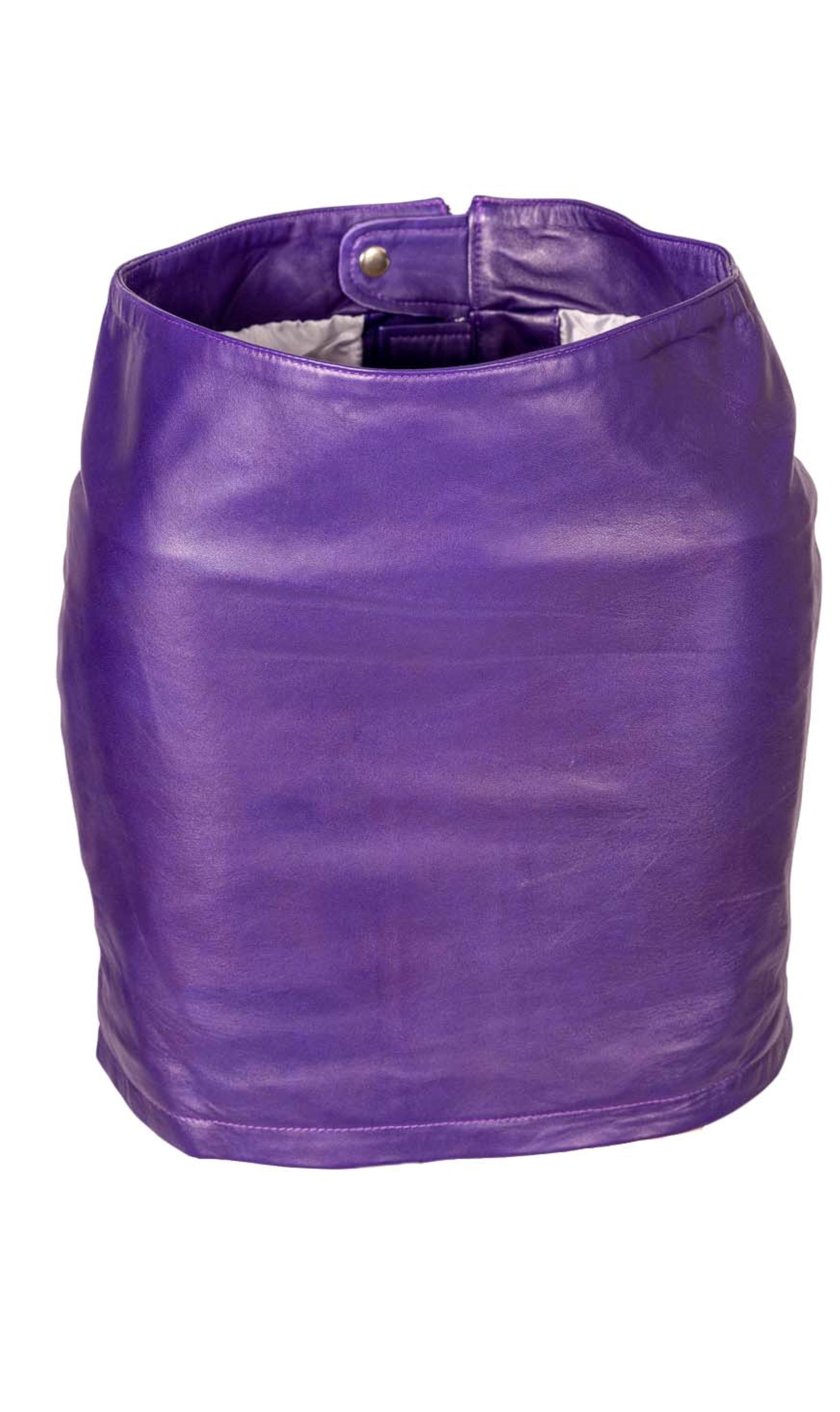 Leather Skirt in GENUINE Leather as Mini Skirt in lilac