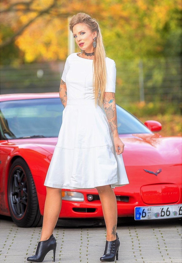A-Style Dress in GENUINE Leather in white -Boston-