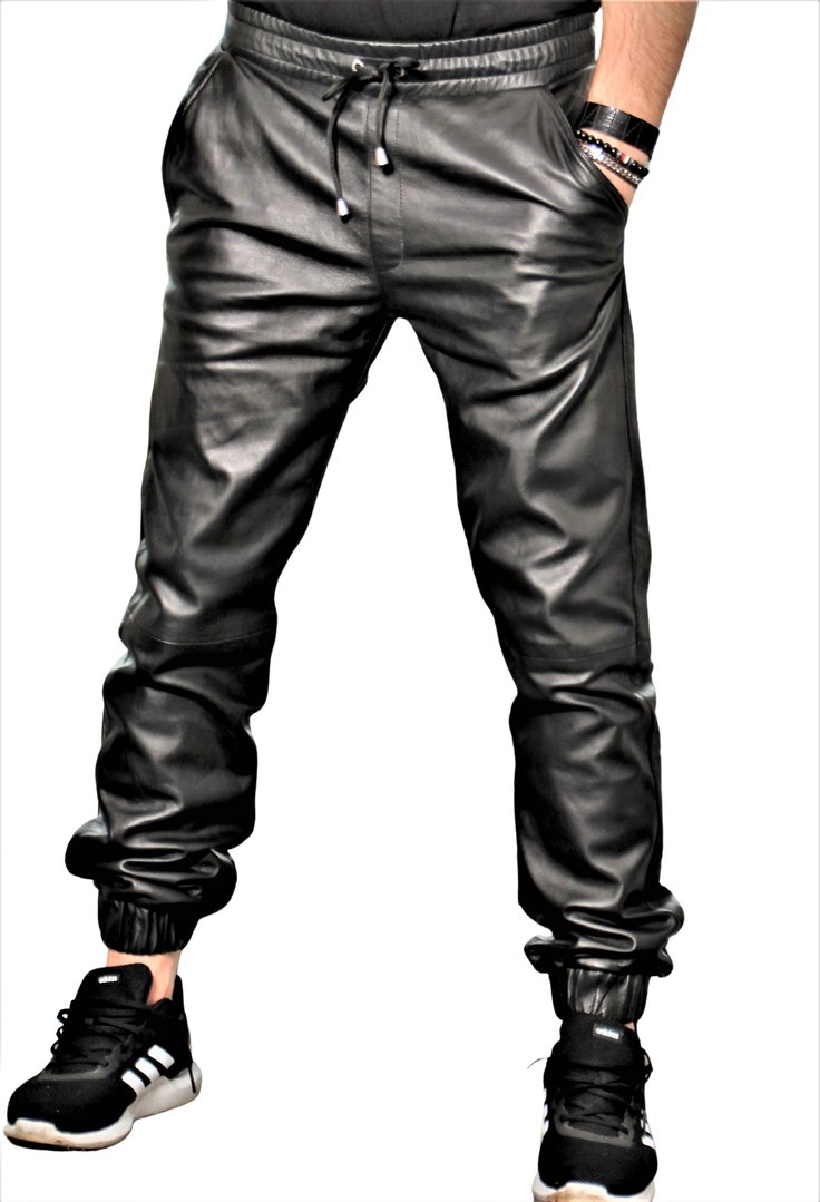 Pantalón estilo chándal  en CUERO-AUTENTICO  negro